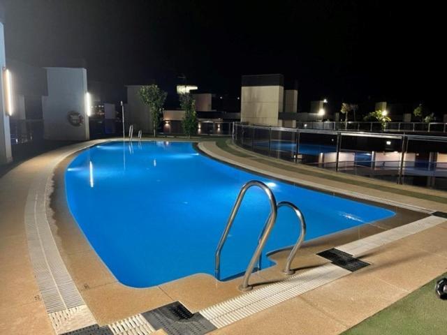 Tecnocordoba Aparcamiento Privado Gratuito Y Piscina Apartment Exterior photo